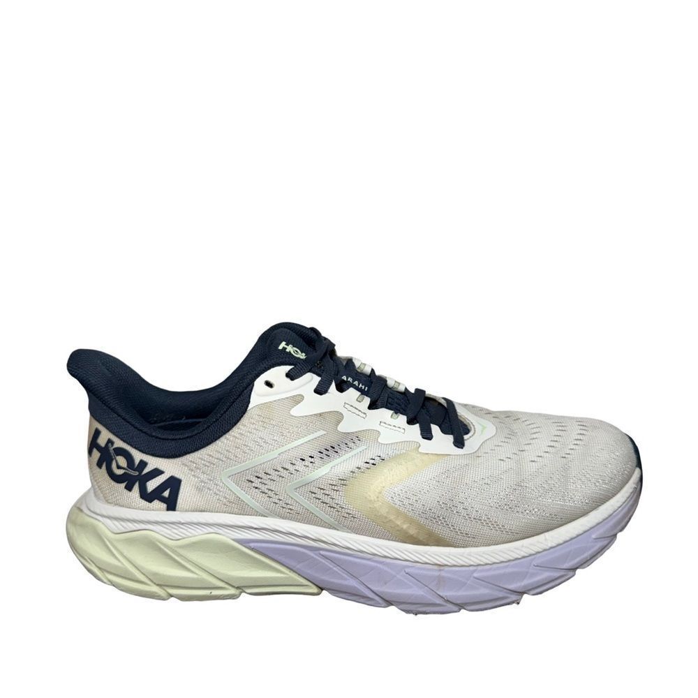 Women’s Hoka Arahi 5 White and Black Athletic Shoes size 9.5 B